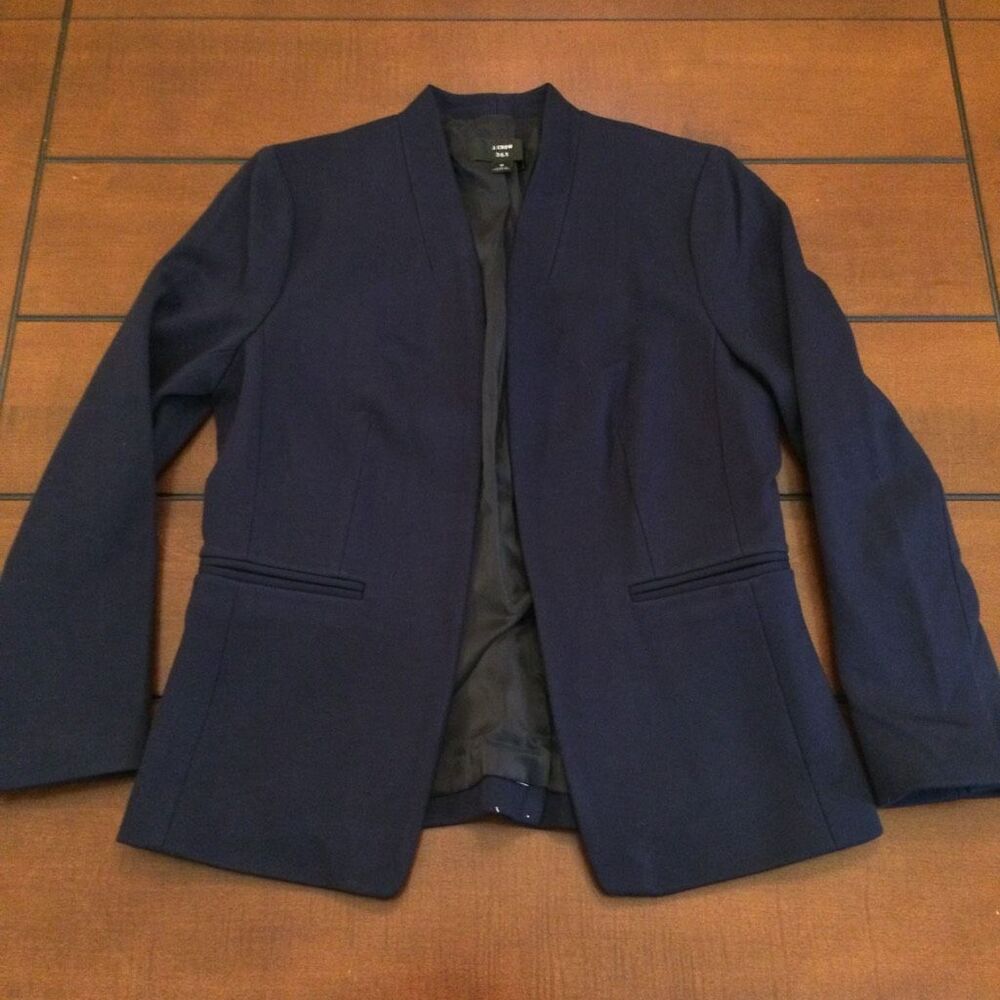 J. Crew 365 navy blazer 6 viscose blend